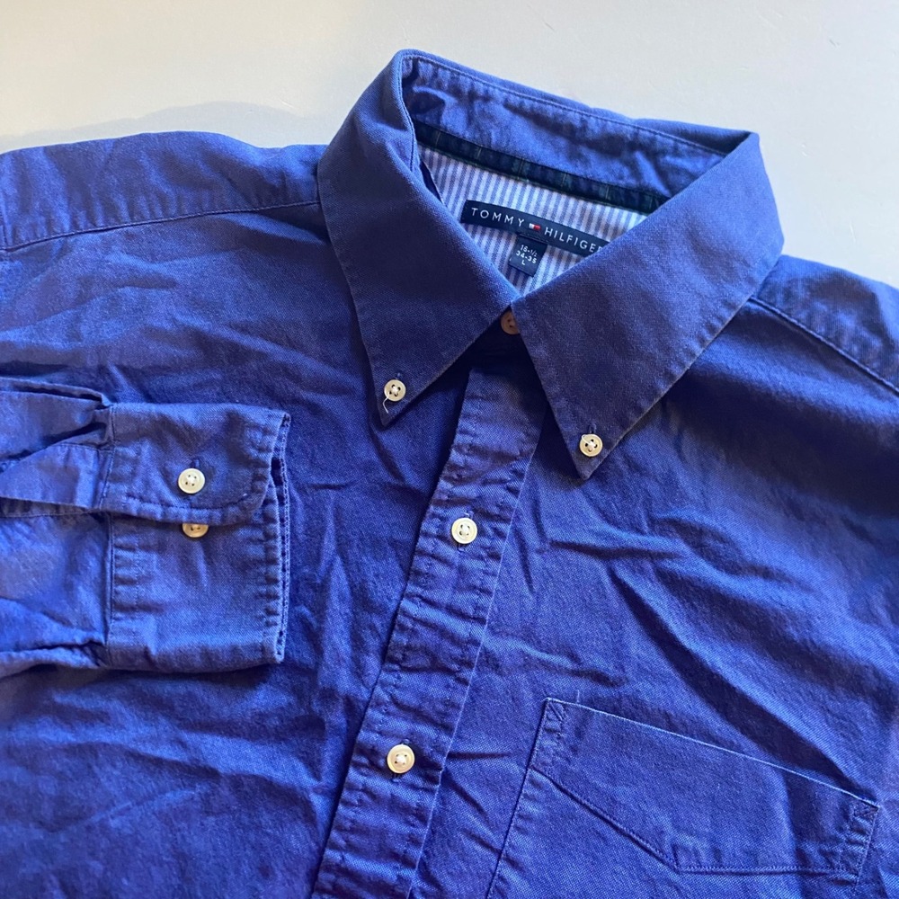 Tommy Hilfiger Mens Blue Oxford Button Down Shirt Large 16.5 34/35 Crest Logo